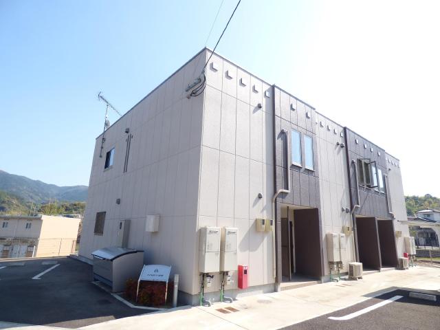 ＬＵＭＩＵＳ中里