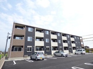 グランドソレイユ川内外観写真
