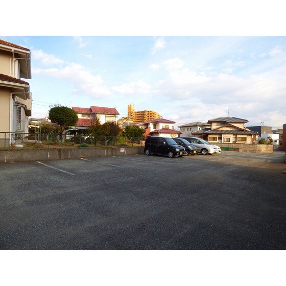 物件外観写真2　(現状優先)