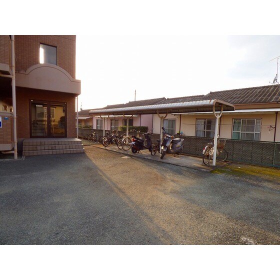 物件外観写真3　(現状優先)