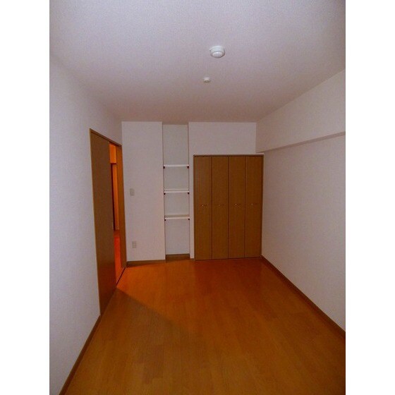 物件内観写真7　(画像反転・現状優先)