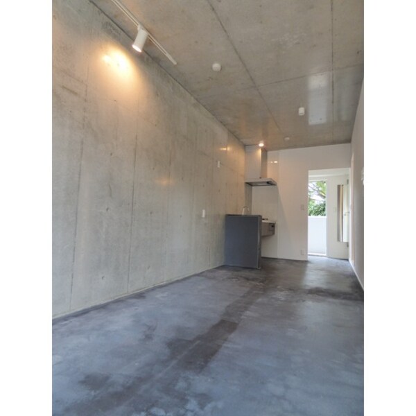 居室・リビング(同部屋タイプ・現状優先)