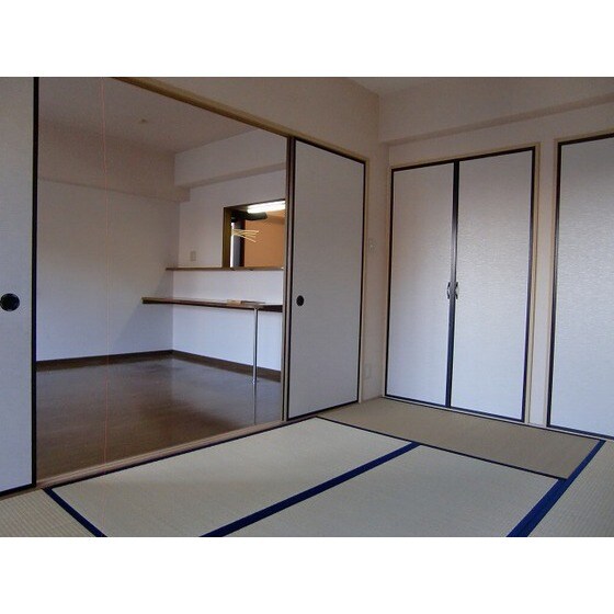 物件内観写真8　(同部屋タイプ・現状優先)