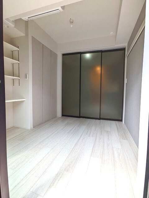 物件内観写真9　(3.5帖洋室)