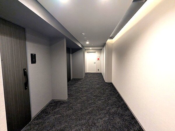 建物設備(ホテルライクな内廊下)