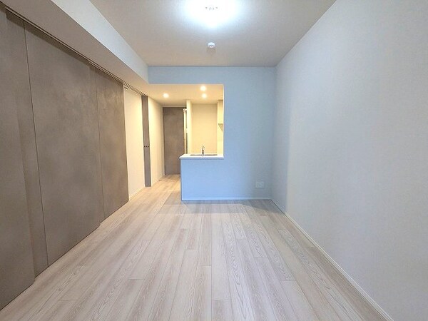 建物設備(カウンターキッチン、エアコン2台付、リビングには高性能エアコ)