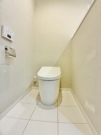 物件内観写真17　(トイレ)