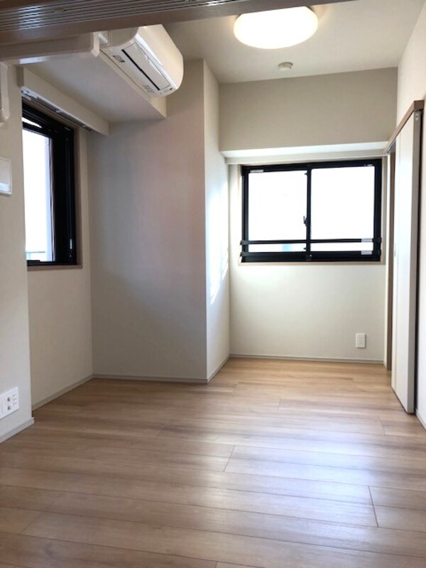 建物設備(4帖洋室)