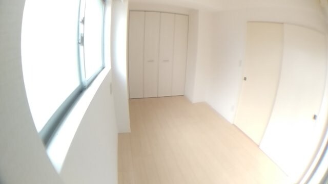 物件内観写真12　(洋室)