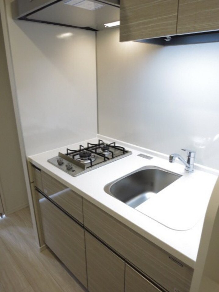 物件内観写真5　(23口ガスカウンターキッチン)