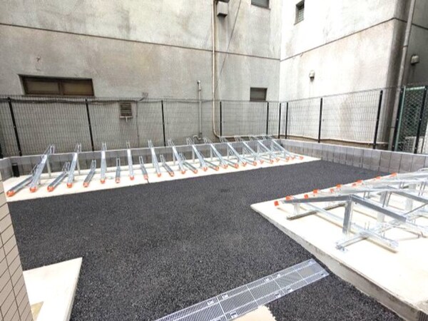 建物設備(自転車置き場)