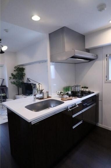 物件内観写真4　(モデルルーム)