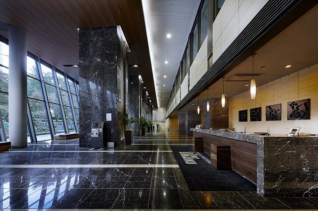 物件内観写真6　(フロントデスク)