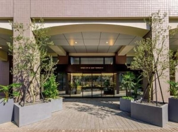 その他(エントランスアプローチ)