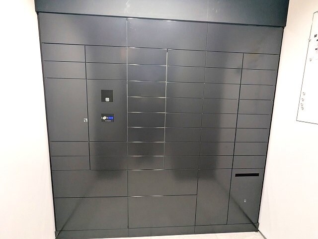 物件内観写真16　(タッチキーのメールBOXと宅配BOX)