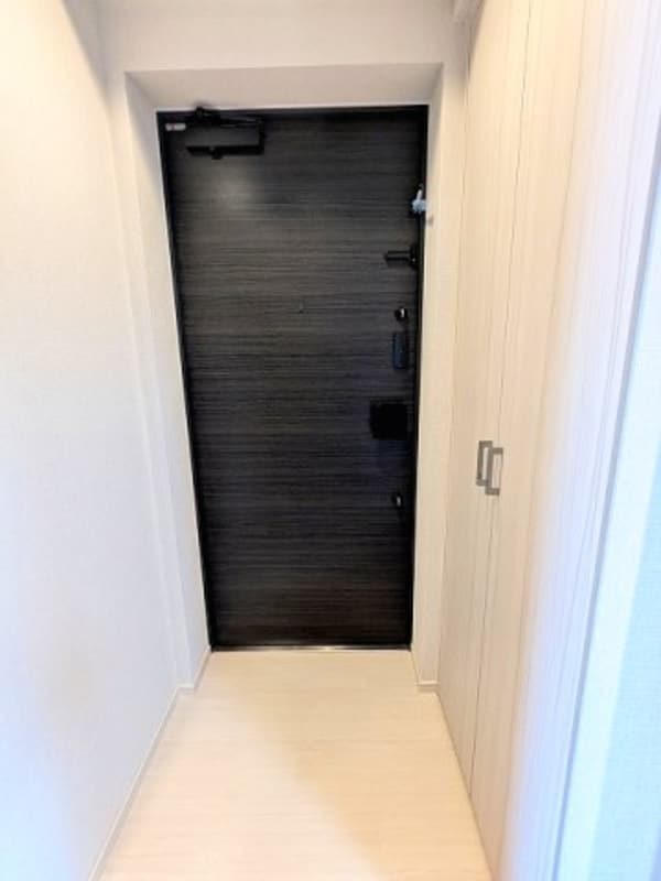 建物設備(ディンプルキーのダブルロックとタッチキーのセキュリティ、人感)