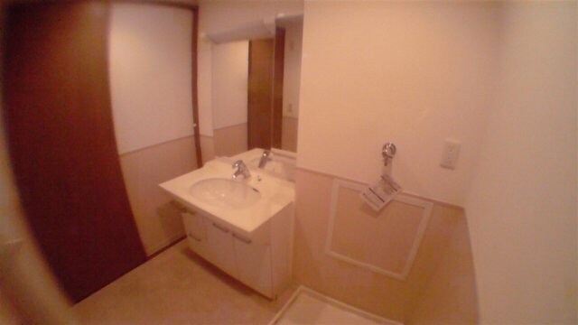 物件内観写真15　(洗面)