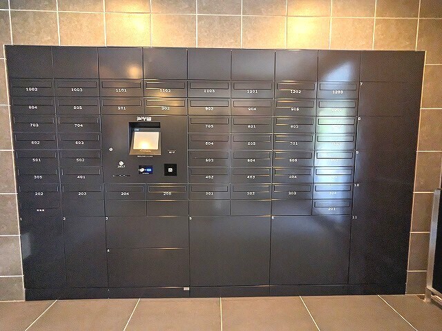 物件内観写真15　(宅配BOX)