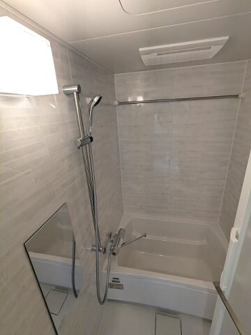 物件内観写真6　(浴室換気乾燥機)