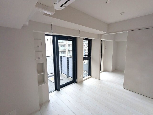 物件内観写真24　(インターネット無料、ペット可、角部屋リビングと洋室2面採光開)