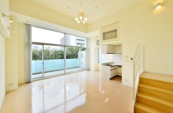 物件内観写真9　(リビング・同タイプ参照)