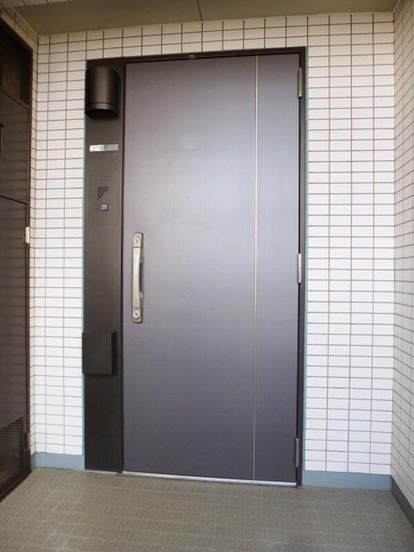 建物設備(玄関ダブルロックセキュリティです)