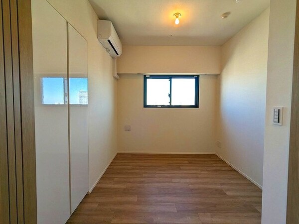 建物設備(4帖洋室)