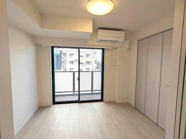 建物設備(洋室にエアコン・照明付き)