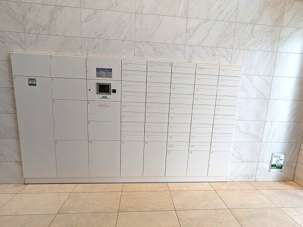 建物設備(宅配BOX)