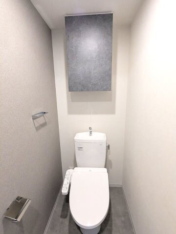 物件内観写真13　(温水洗浄便座)