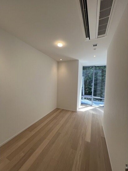 物件内観写真10　(洋室)