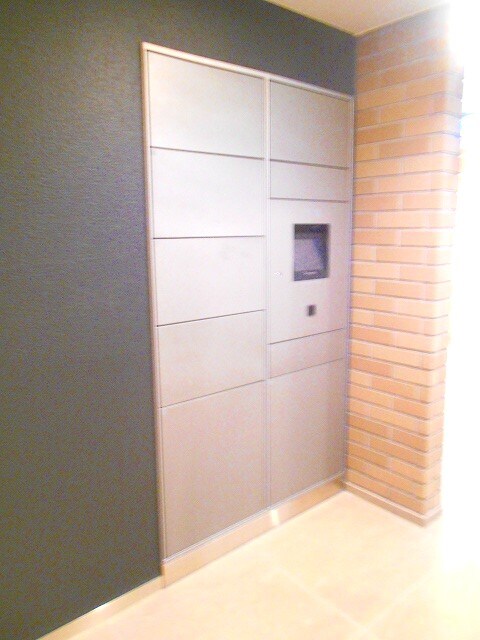 物件内観写真18　(宅配ＢＯＸ)