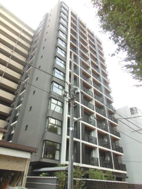 物件外観写真1　(インプレストレジデンス上野ジアーキテクトの外観です)