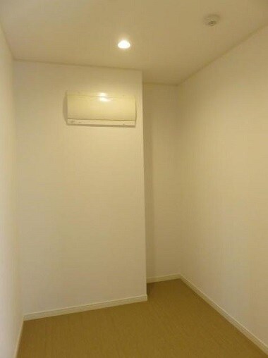 物件内観写真15　(納戸)