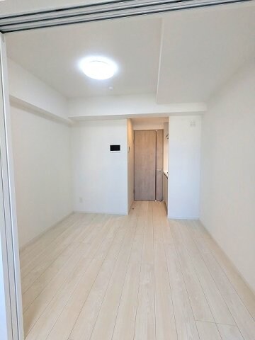 物件内観写真7　(ダイニング、インターネットWi-Fi無料、照明付、ペット可)