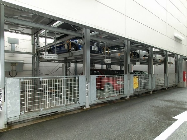 駐車場(駐車場)