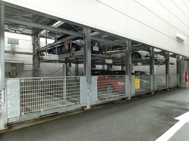 物件外観写真3　(パークアクシス元浅草ステージの駐車場です)