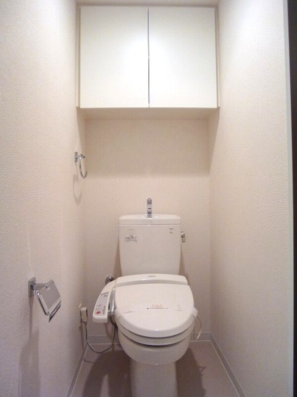 トイレ(パークアクシス元浅草ステージのトイレです、温水洗浄便座です)