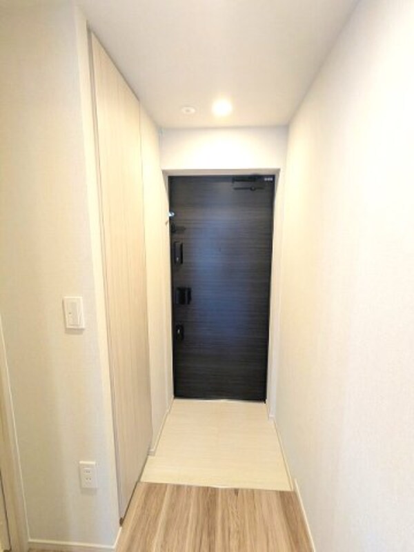 建物設備(ディンプルキーのダブルロックとタッチキーのセキュリティ、人感)