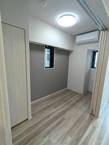 物件内観写真7　(洋室)