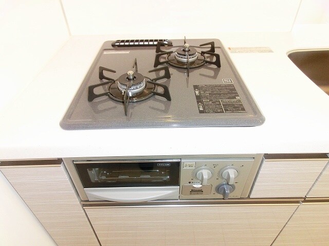 物件内観写真22　(パークアクシス上野三丁目のガスキッチンです)