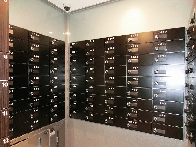 物件内観写真23　(パークアクシス上野三丁目のメールＢＯＸです)