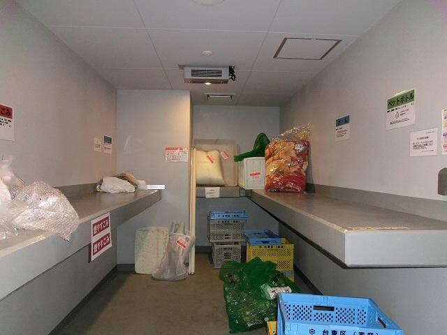 物件内観写真28　(パークアクシス上野三丁目の２４時間利用可能なごみ置き場です)