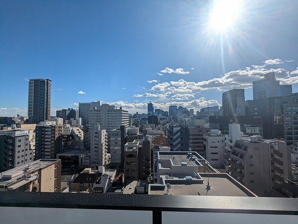 眺望(南向き日当り眺望良好です)