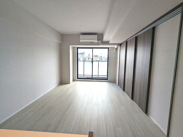 物件内観写真25　(3.3帖洋室)