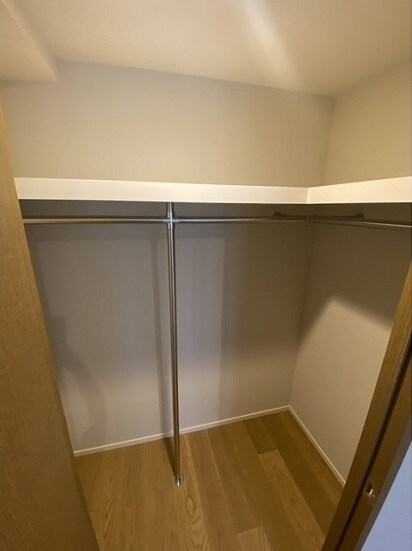 物件内観写真12　(ウォークインクローゼット)