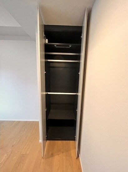 物件内観写真13　(クローゼット)