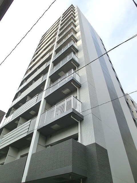 物件外観写真2　(パークアクシス東上野の外観です、ペット可、アップライトピアノ)