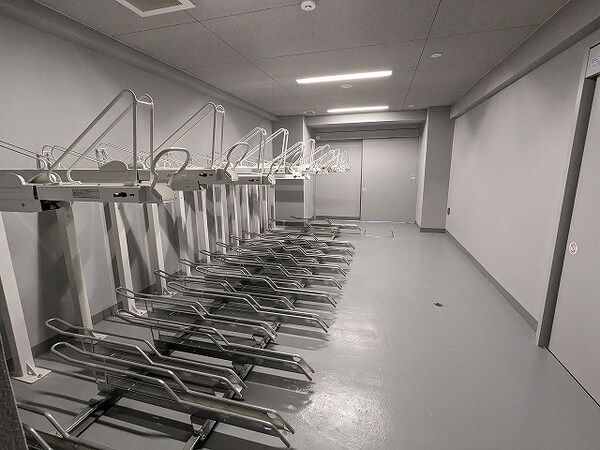 建物設備(屋内自転車置場です)