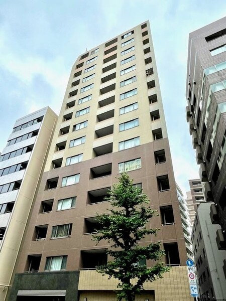 RESIDIA神田岩本町外観写真